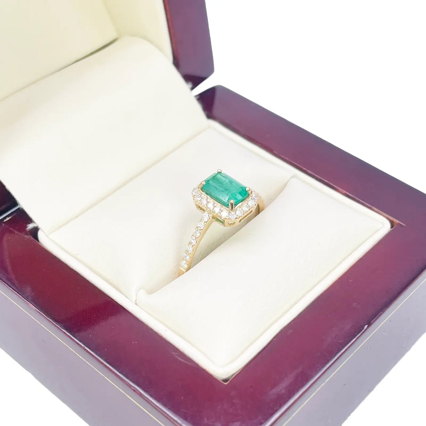 14ct Yellow Gold 4-Claw Natural Emerald & Round Diamond Ring 1.22ct  Diamond Ring
