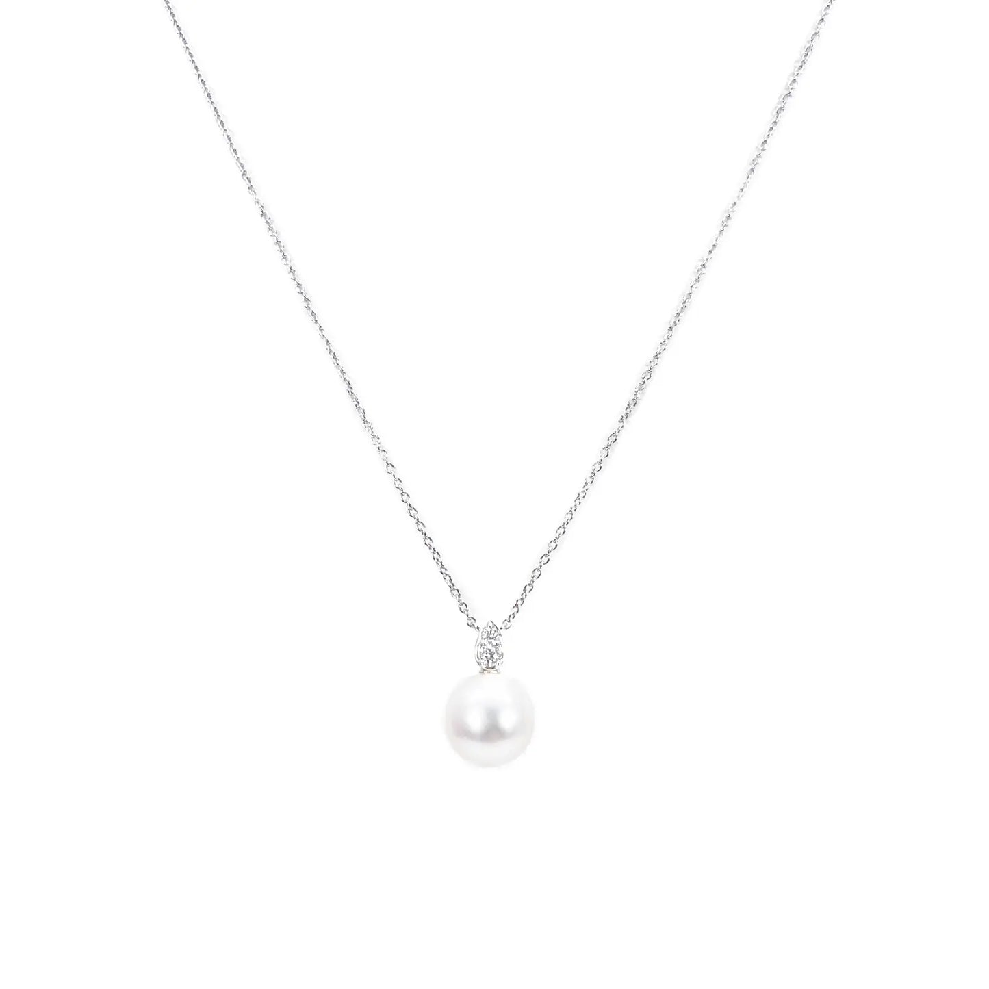18ct Gold Natural Freshwater Pearl & Diamond Pendant Necklace 0.05ct 17 Inches 