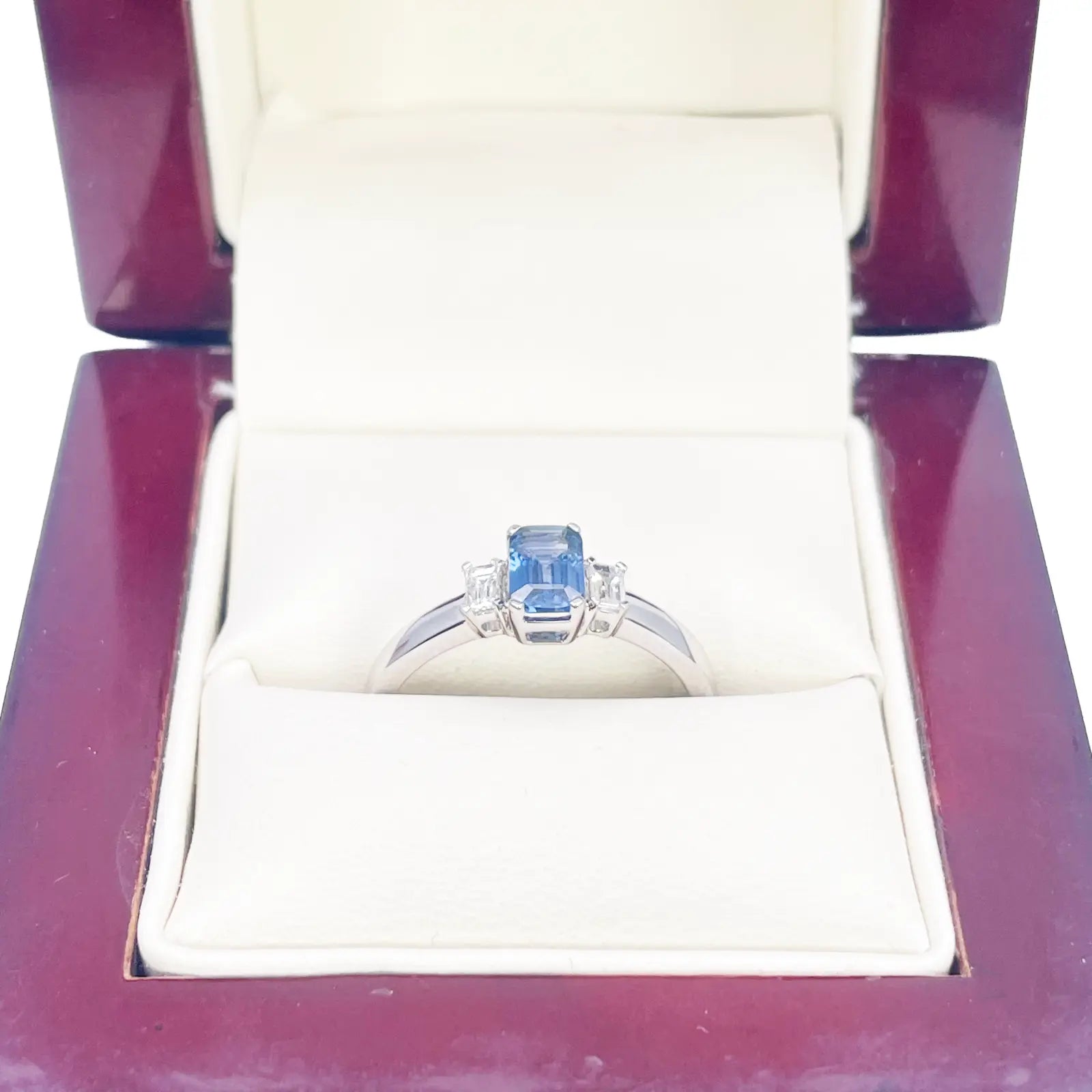 18ct Gold Sapphire Diamond Ring Natural Baguette & Emerald Cut 0.86ct  Diamond Ring