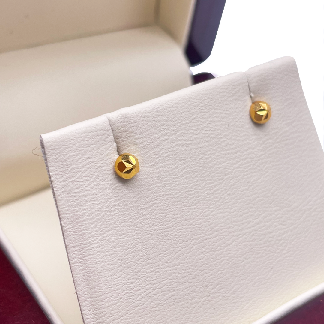 22ct Yellow Gold Diamond Cut Flower Round Ball Children's Earrings 3.6mm