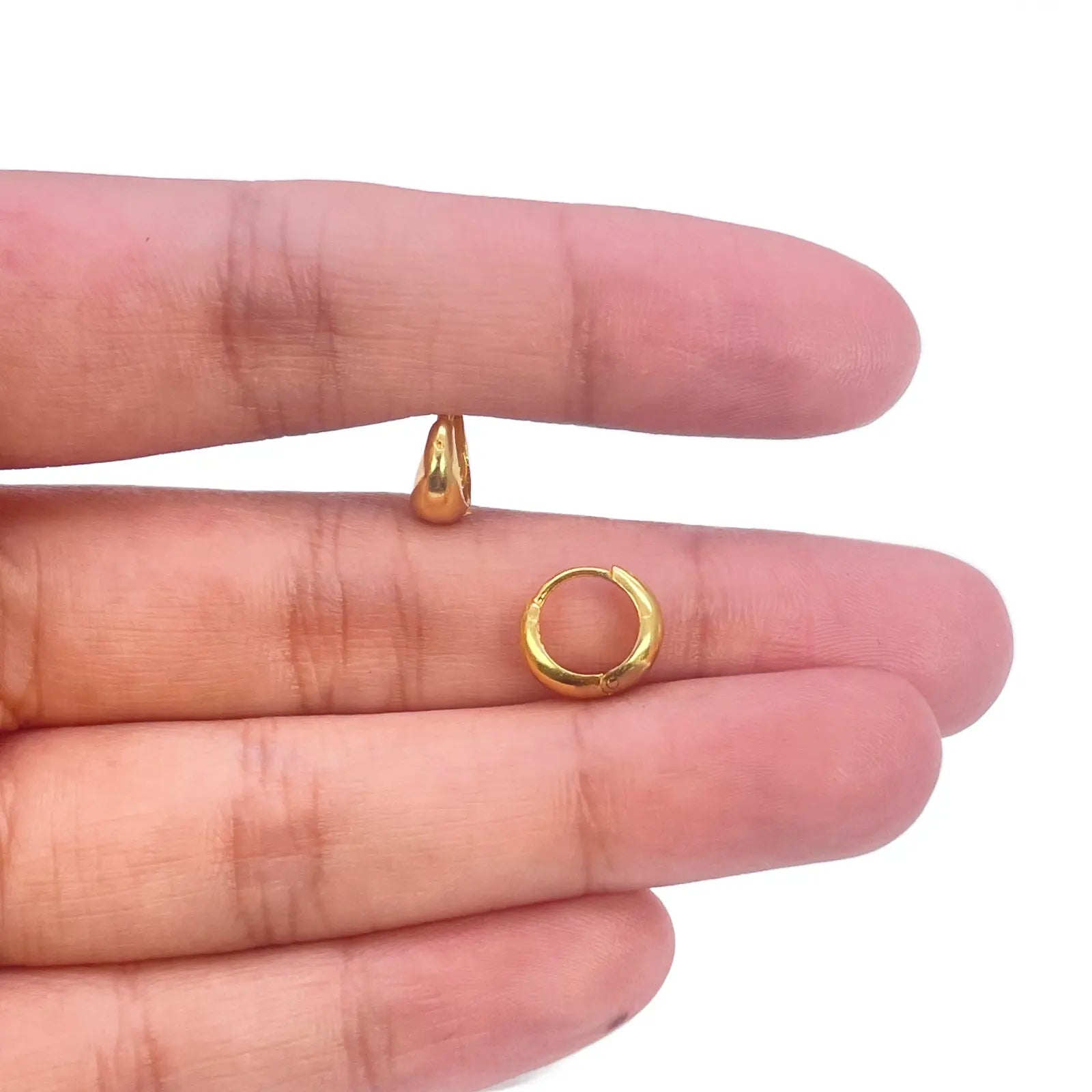 22ct Gold High-Polish Mini Huggie Hoop Earrings, 6.7mm Diameter  Gold Earrings