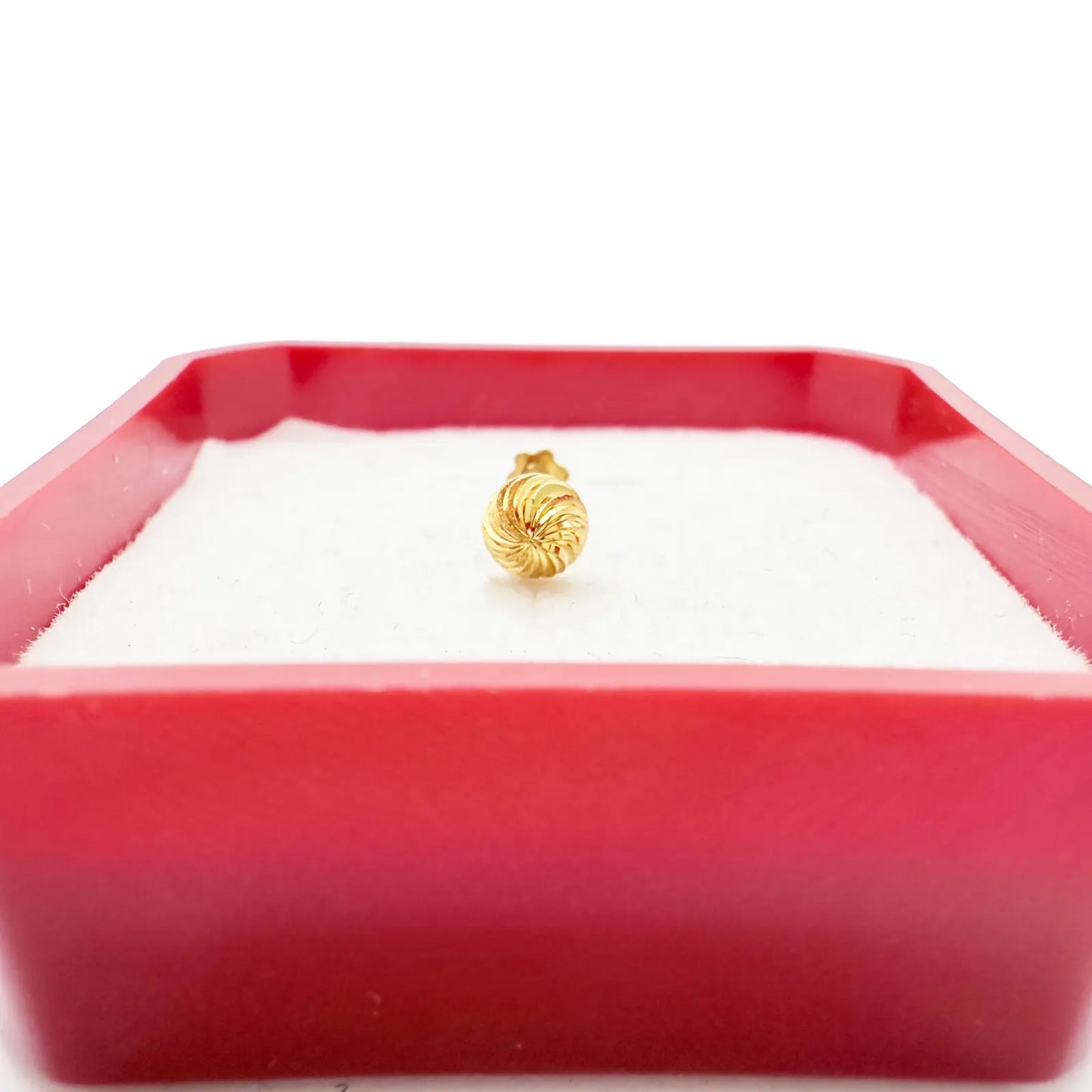 22ct Yellow Gold Diamond Cut Swirl For Nose Stud/Pin, Tragus & Helix 3.6mm Width 