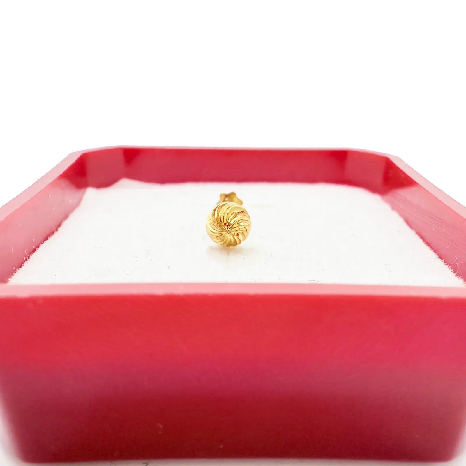 22ct Yellow Gold Diamond Cut Swirl For Nose Stud/Pin, Tragus & Helix 3.6mm Width 