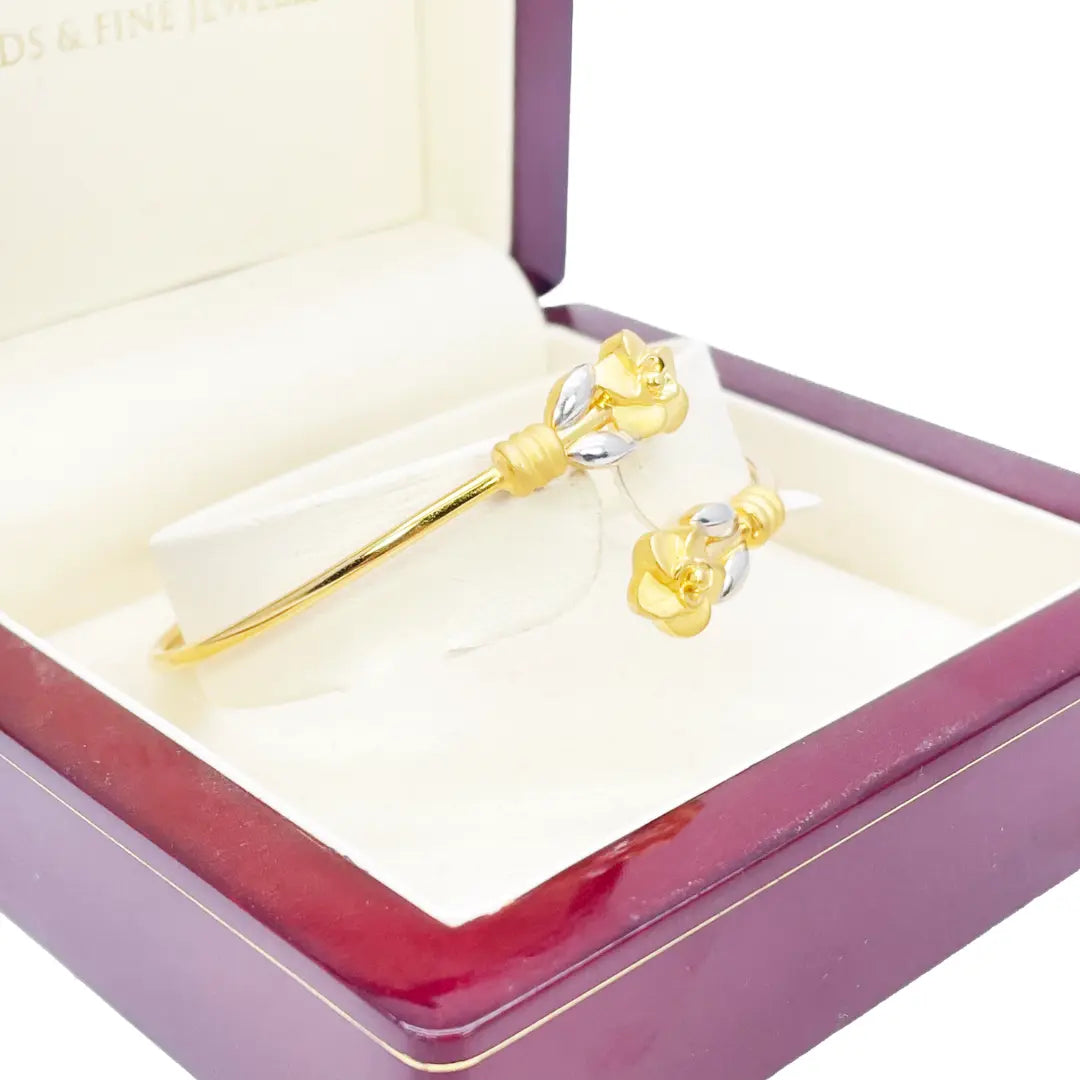 22ct Yellow Gold Two-Tone Ladies Flower Flexible Bangle Bracelet 
