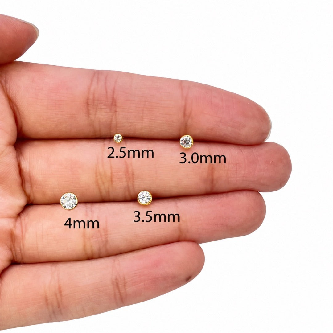 22ct Yellow Gold & Cubic Zirconia Nose Studs/Nose Pin Screw Back (3.5MM-4.5MM)