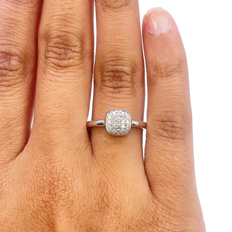 18ct White Gold Elegant Diamond Square Ring 0.15ct