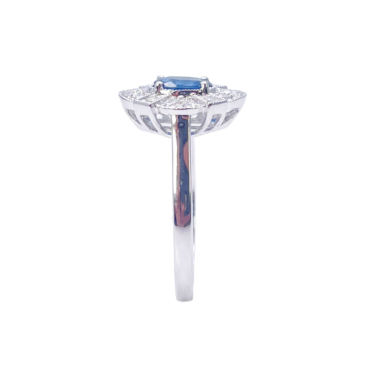 18ct White Gold Oval Blue Sapphire & Diamond Cluster Milgrain Ring 0.65ct