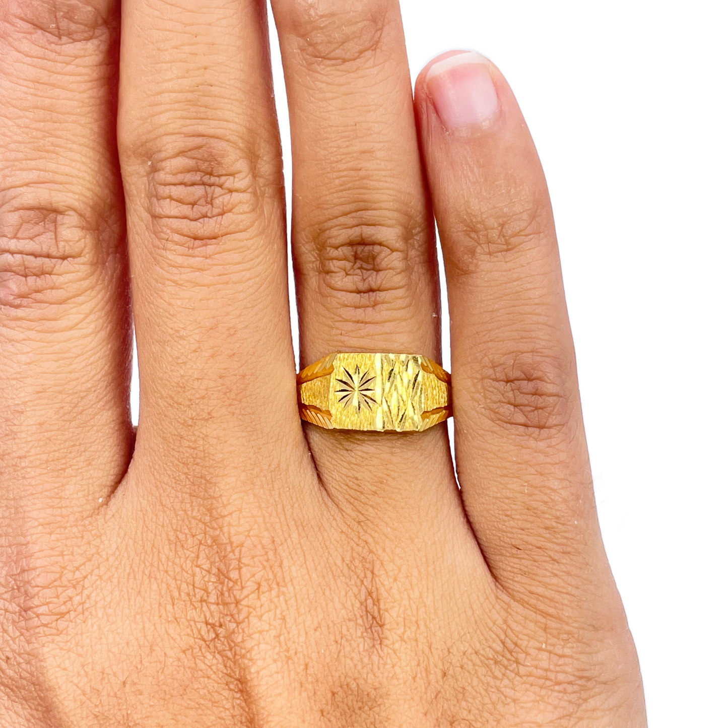 22ct Gold Square Signet Textured & High Polished Diamond Cut Ring 8.4mm Width