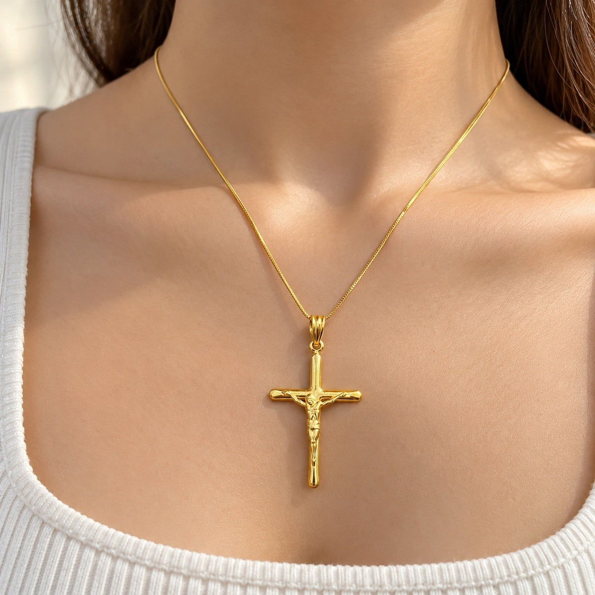 22ct Yellow Gold Crucifix Pendant Jesus Cross Charm High Polished 38x20mm
